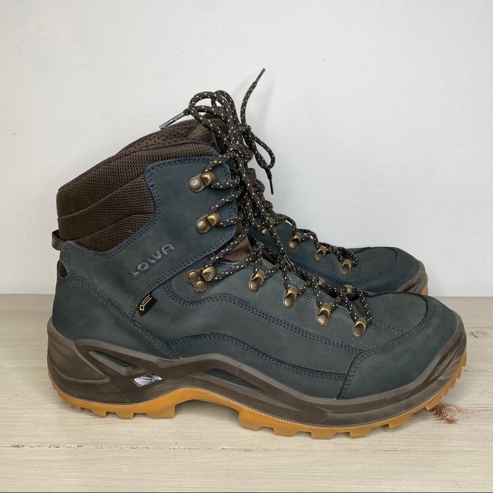 LOWA Men’s Renegade GTX Mid Hiking Boot - Picture 3 of 7